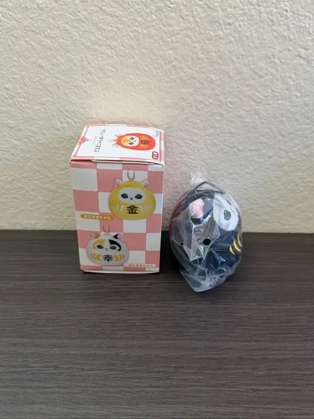 Mofusand Daruma Cat Blind Box Plush Keychain - Black